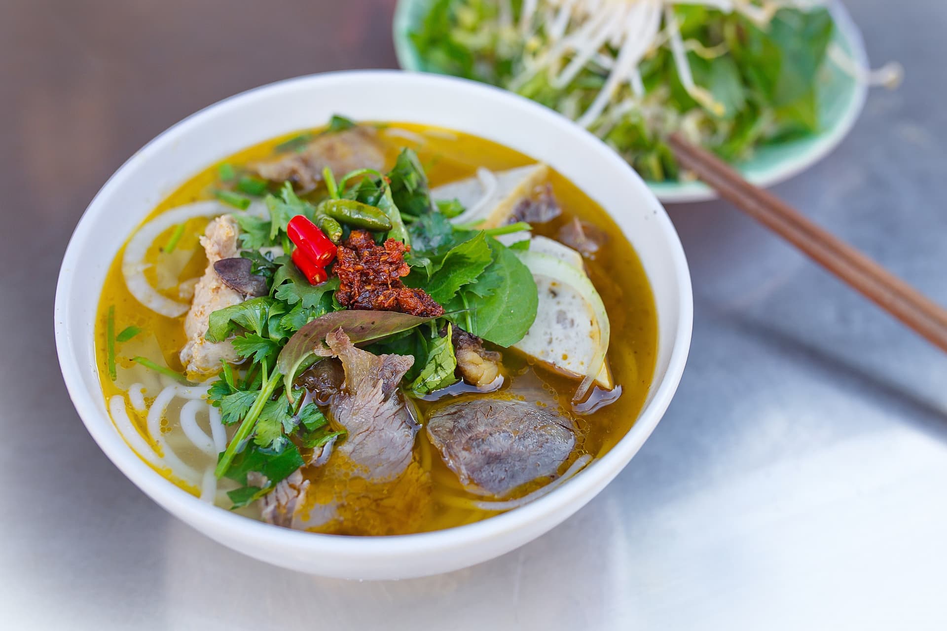 La receta del famoso Bò bún vietnamita
